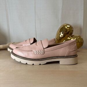 ANNE KLEIN Blush Pink Leather Moccasins,‎ Size 6M